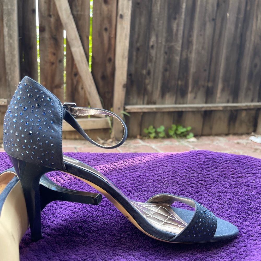 Used Alfani  high heels in dark navy . Beautiful color for outing .